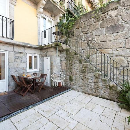 Lovelystay - Porto Peaceful Living W/ Backyard Exterior photo
