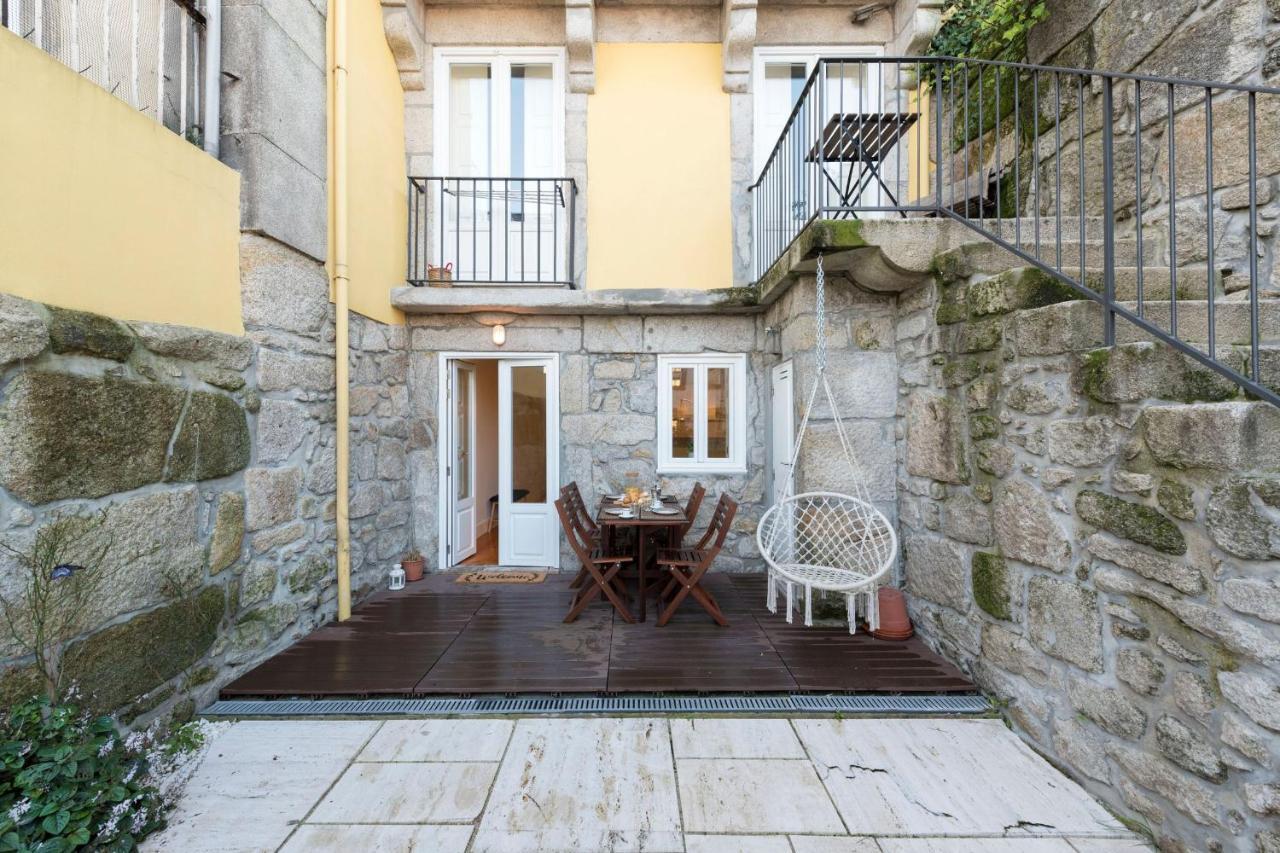 Lovelystay - Porto Peaceful Living W/ Backyard Exterior photo