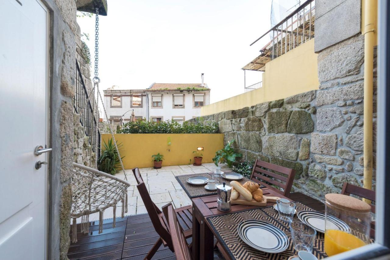 Lovelystay - Porto Peaceful Living W/ Backyard Exterior photo